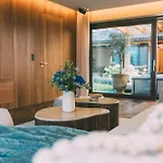 Alpi - Private & Living Lägenhet