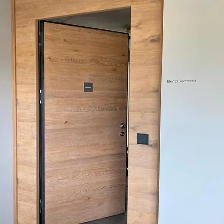 Lägenhet Alpi - Private & Living *