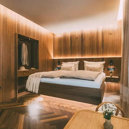 Alpi - Private & Living Apartamento *