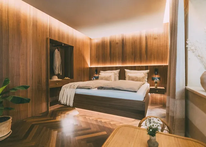 Alpi - Private & Living דירה *