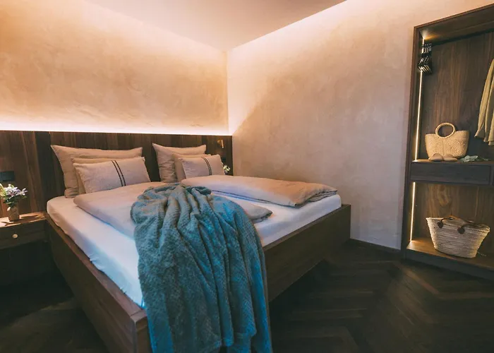 Alpi - Private & Living דירה